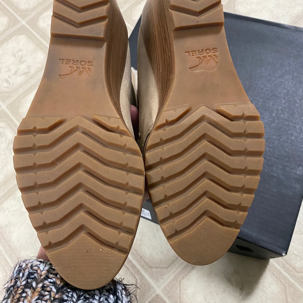 SOREL After Hours Lace Shearling Bootie - Picture 11 of 12